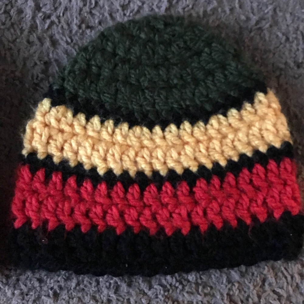 [Hand Knit] Rasta Color Beanie; Size M